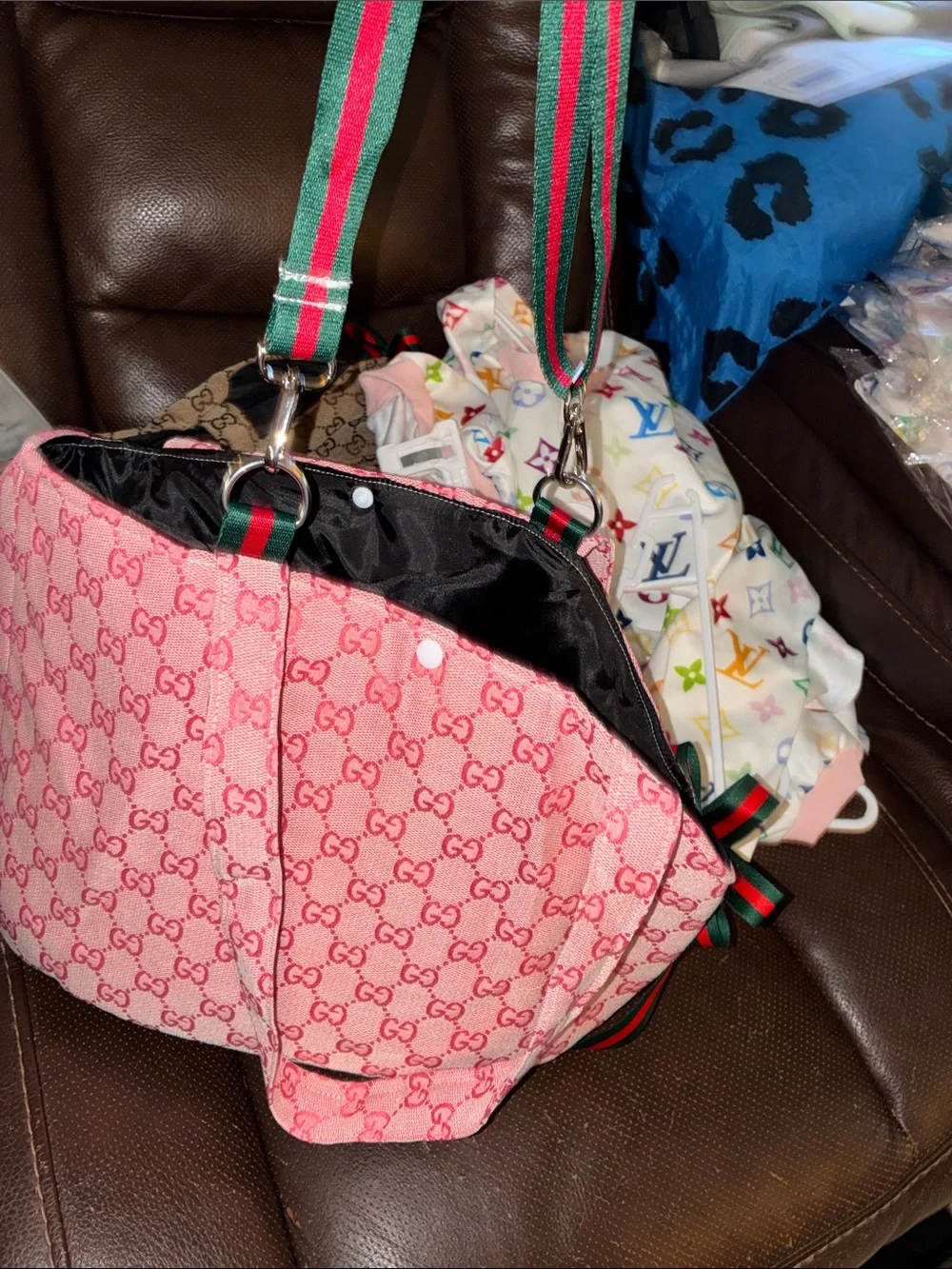 Pet carry bag handbag or shoulder strap High fashion